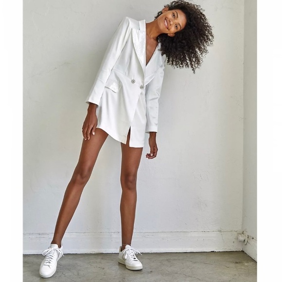 Bronx and Banco Gigi Bridal Blazer Dress in White - Picture 4 of 16